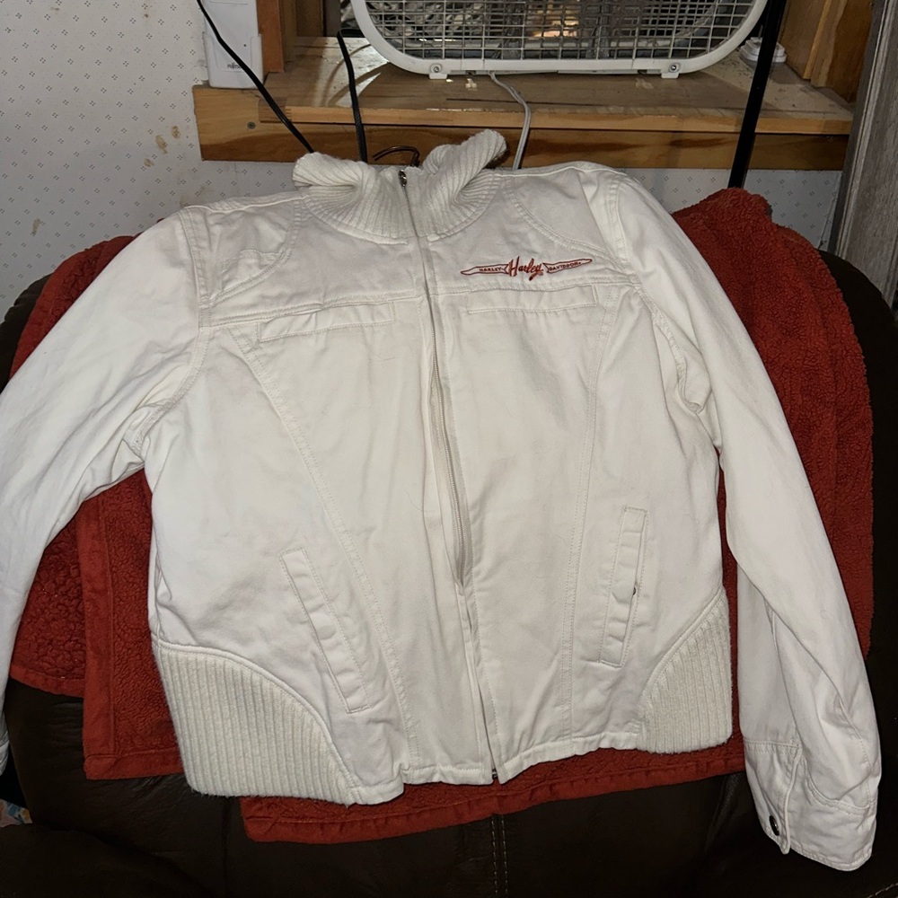 Harley Davidson White Zip-Up Jacket with Embroidered Logo